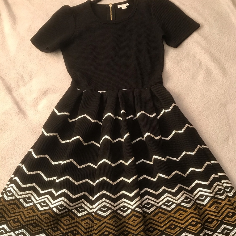 LuLaRoe Amelia Dress